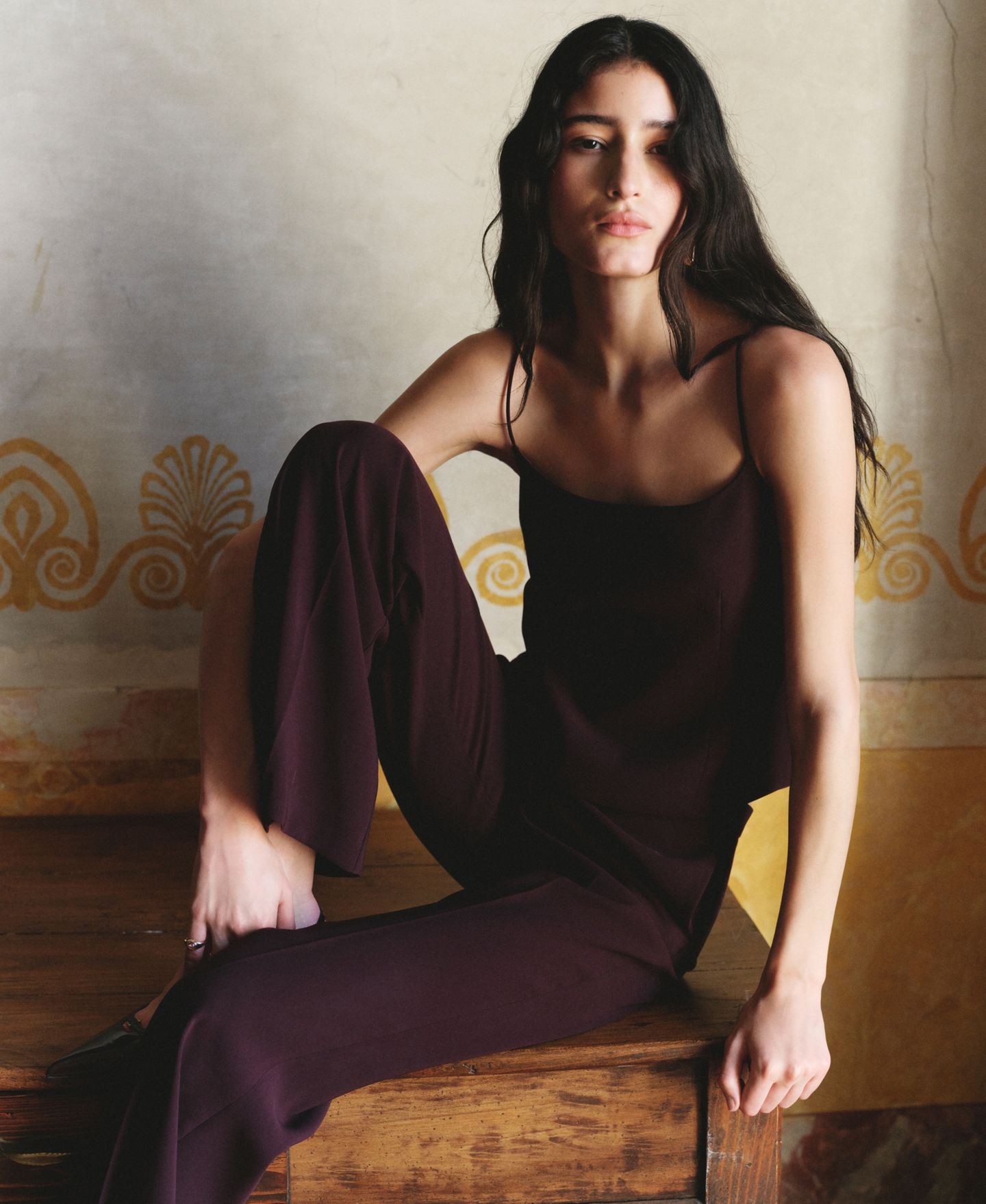 Женский топ Mango Square Neck Sleeveless Crop, цвет: Чёрный — фото 10