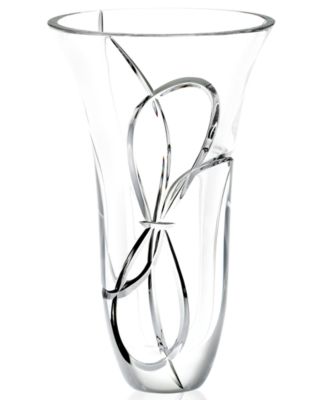Vera Wang Wedgwood - "Love Knots" Vase, 10"