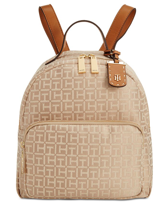 Derbevilletest Oproepen legering Tommy Hilfiger Julia Logo Jacquard Dome Backpack & Reviews - Handbags &  Accessories - Macy's