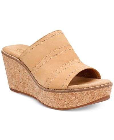 Clarks Artisan Women's Aisley Lily Wedge Sandals