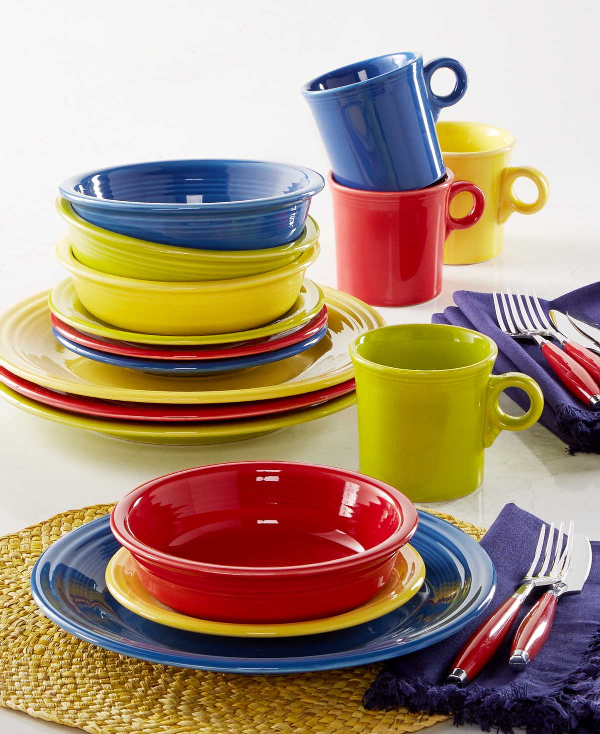 Fiesta 16 piece dinnerware set hot sale