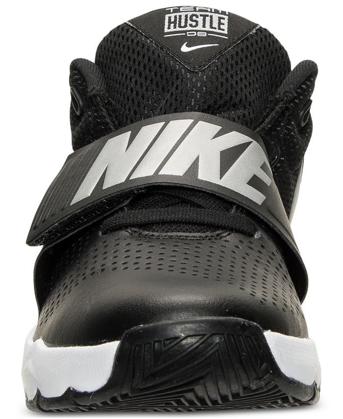 nike boys team hustle d8