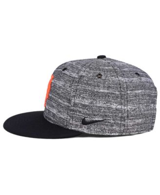 Nike New York Mets New Day Snapback Cap