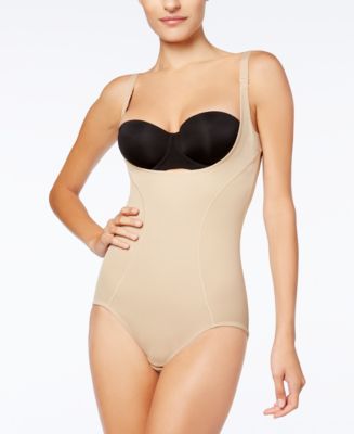 Maidenform Skin Spa Firm Control Open-Bust Thigh Slimmer : :  Clothing, Shoes & Accessories