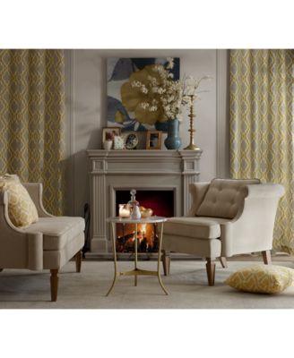 Furniture Metro 22" Accent Table