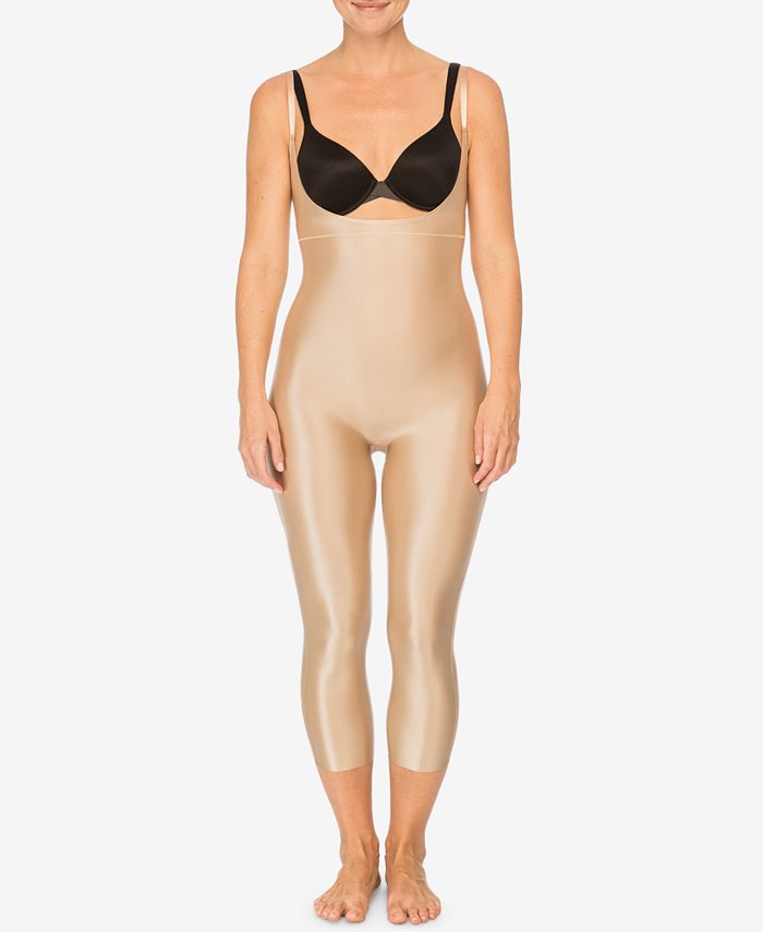 SPANX on X: Looking for a flawless finish? The Suit Your Fancy