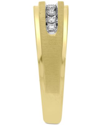 Men's Diamond Band (1/4 ct. t.w.) in 10k Gold