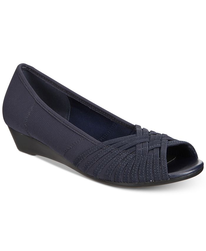 Macys discount impo sandals