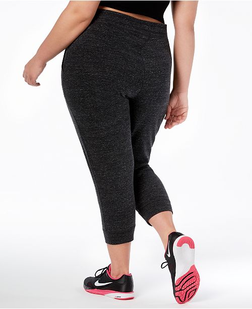 nike vintage capri pants