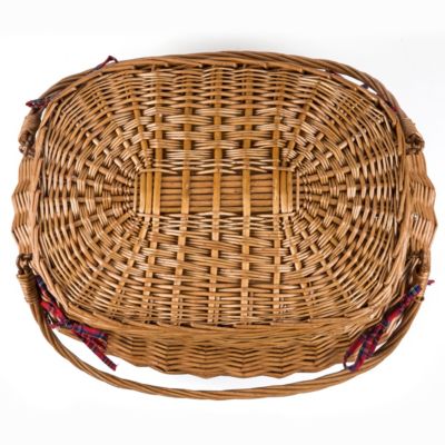 Red Highlander Picnic Basket