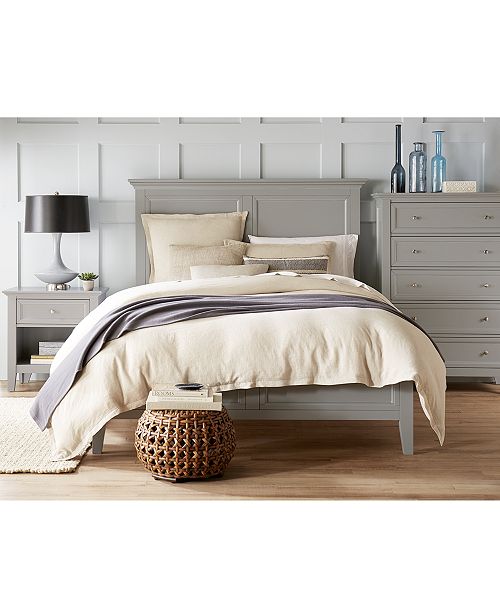Sanibel Bedroom Furniture 3 Pc Set Queen Bed Nightstand And Chest Created For Macy S