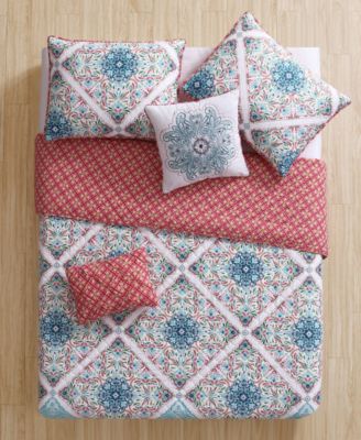 Windsor Reversible Quilt Sets