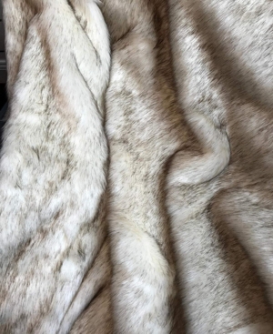 Faux Fur Throw Blanket Super Soft Fuzzy Light Weight Luxurious - 50 x 60