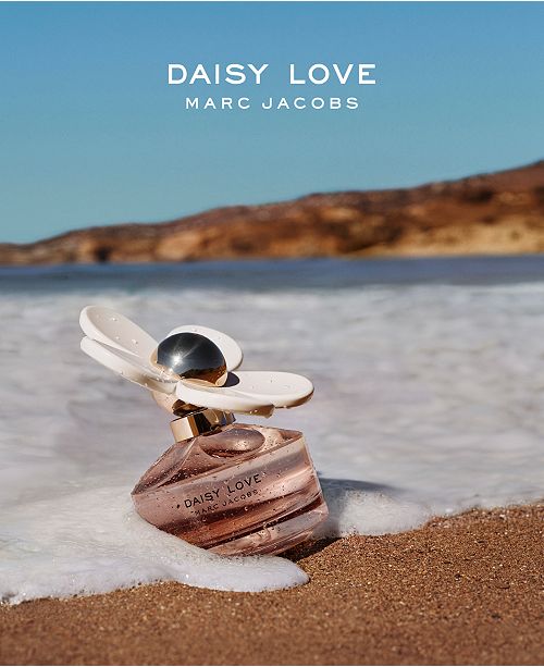 Marc Jacobs Daisy Love Eau de Toilette Spray, 3.4-oz ...