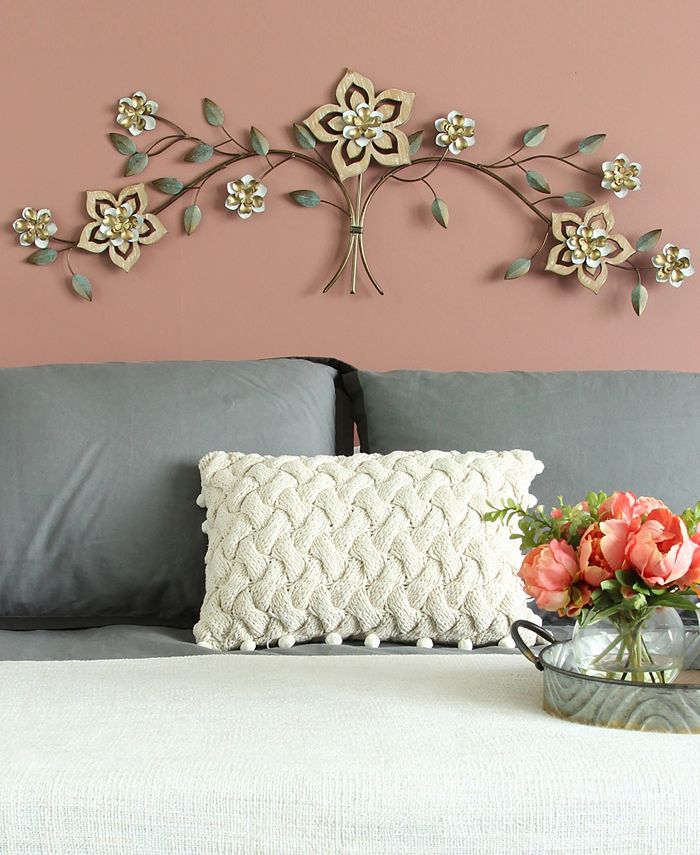 Stratton Home Décor Stratton Home Decor Wood Flower Over the Door Wall ...