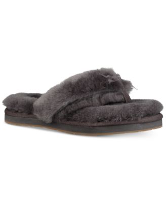 uggs fur flip flops