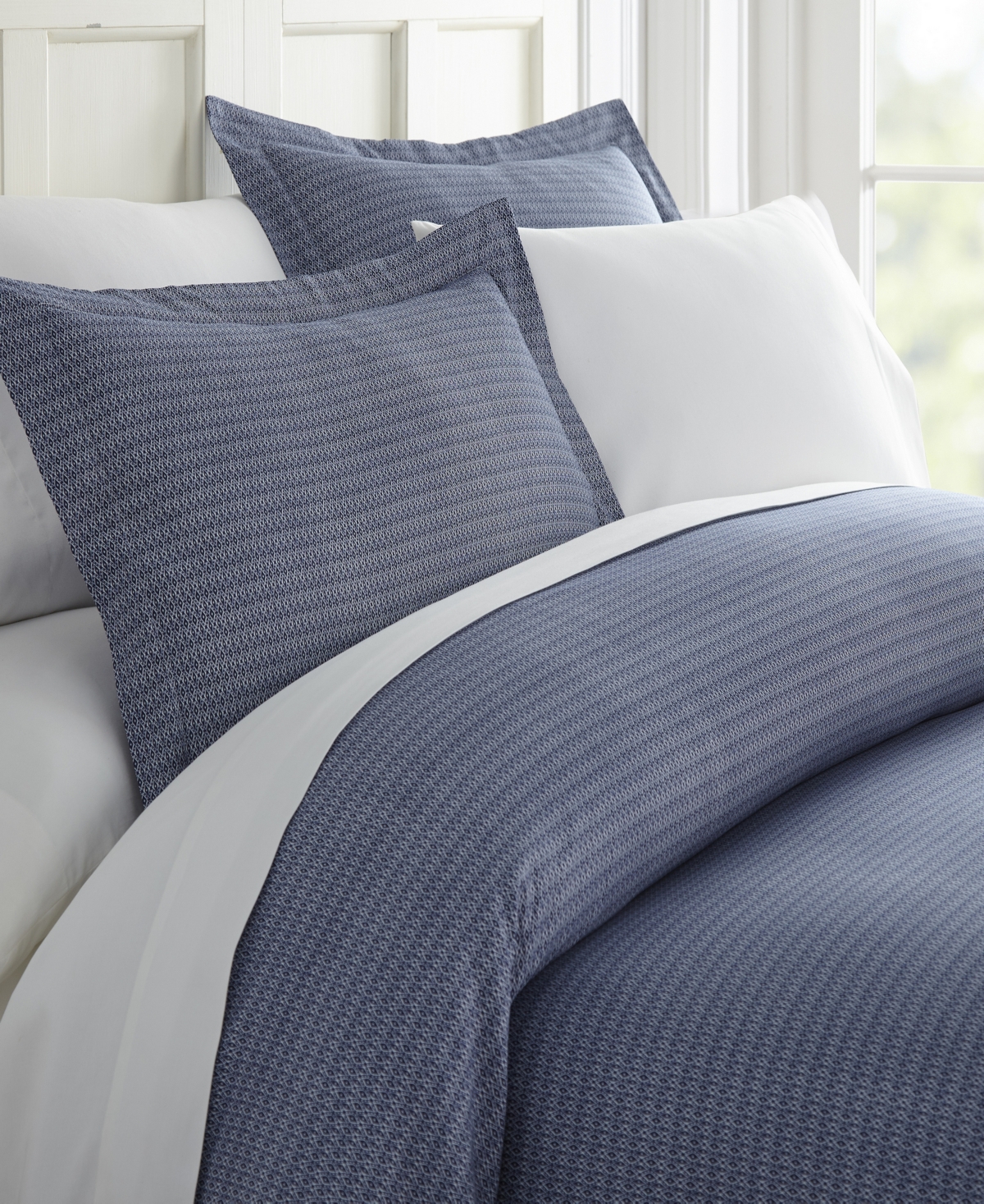 Ienjoy Home Home Collection Premium Ultra Soft Alps Chevron Pattern 3 Piece Duvet Cover Set, Twin/twin Xl In Navy Diamonds