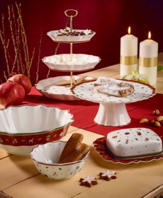 Winter Bakery 3-Tiered Server