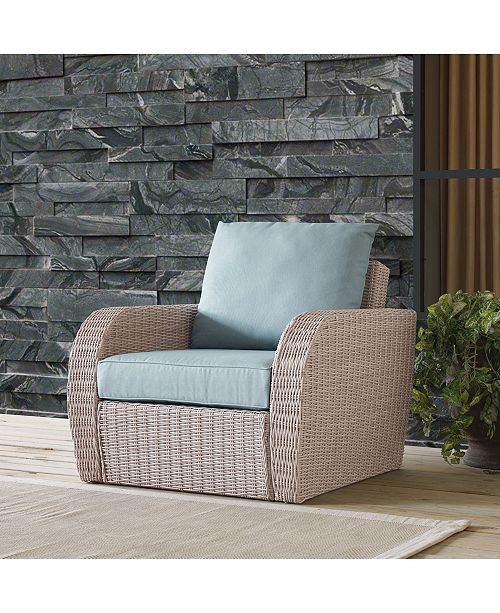 Crosley St Augustine Outdoor Wicker Arm Chair With Universal