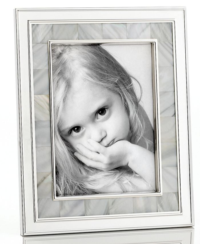 -FAST SHIPPING Details about   NIB Martha Stewart Everyday 5 Piece Picture Frame Collection 