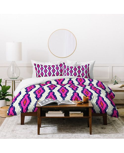 Deny Designs Holli Zollinger Ikat Pink And Navy Twin Duvet Set