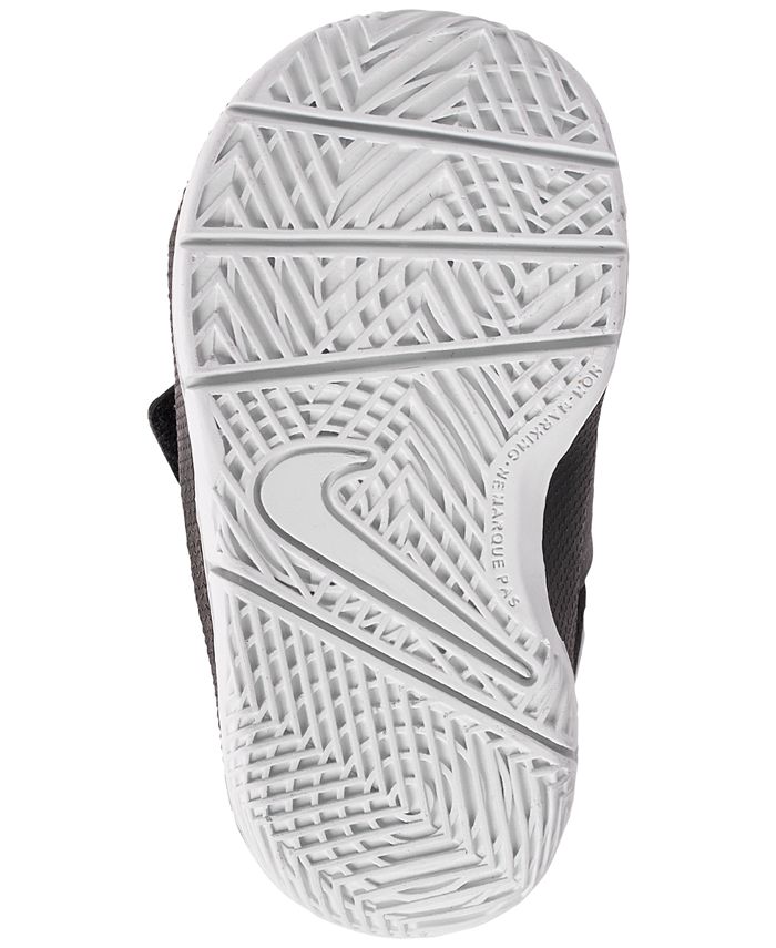 nike team hustle d8 boys