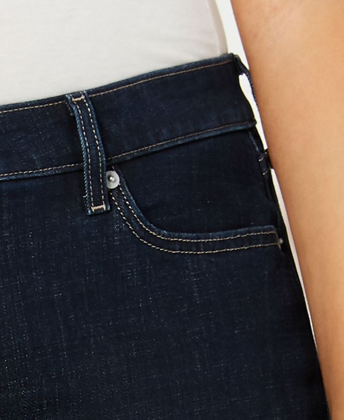 Levi's Trendy Plus Size 415 Classic Bootcut Jeans & Reviews - Jeans - Plus  Sizes - Macy's