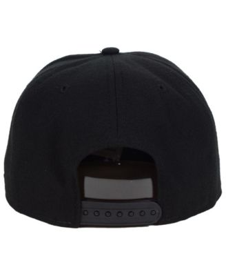 New York Knicks Black White 9FIFTY Snapback Cap
