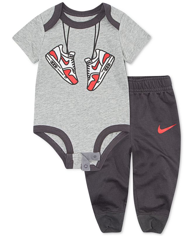 Nike Baby Boys Graphic-Print Bodysuit & Jogger Pants Set & Reviews ...
