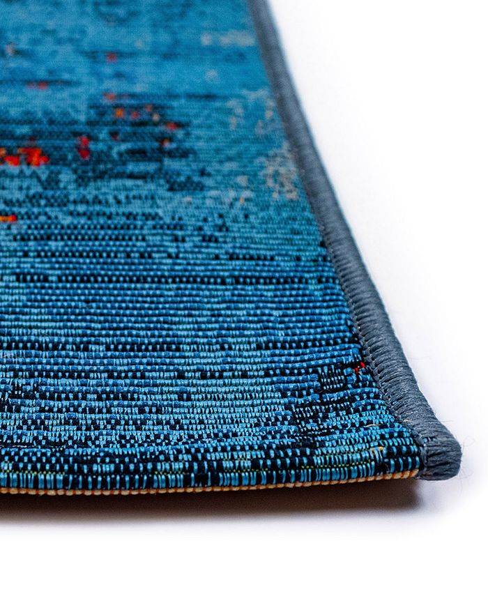Liora Manne' - Marina 8046 Suzanie Blue 3'3" x 4'11" Indoor/Outdoor Area Rug