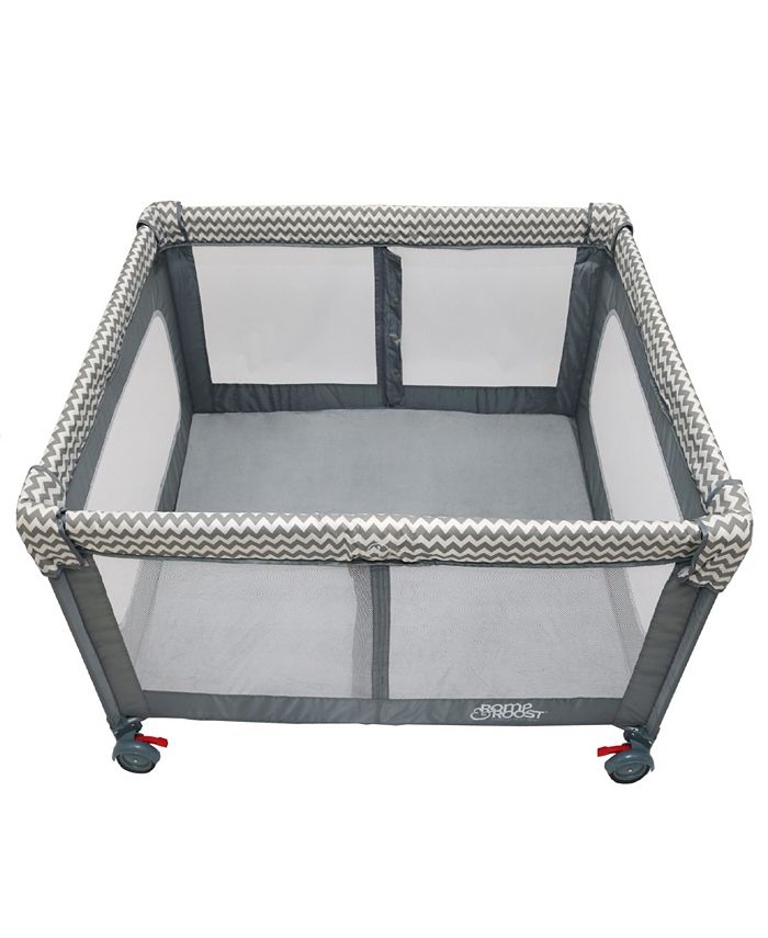 Romp & roost hot sale luxe oversized playard