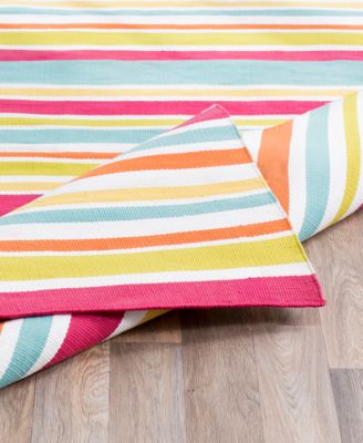 Maritime MTM-1010 Bright Pink 2' x 3' Indoor/Outdoor Area Rug