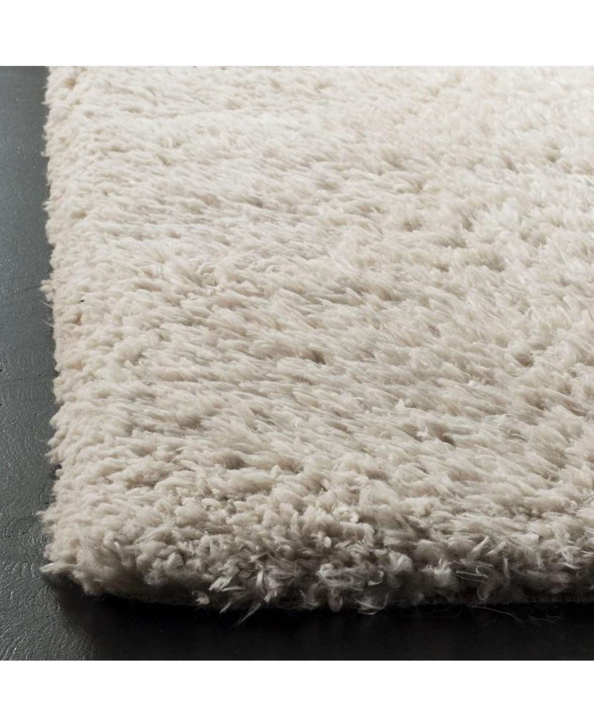 Safavieh Flokati FLK950Area Rug - Beige