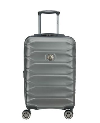 spinner suitcase