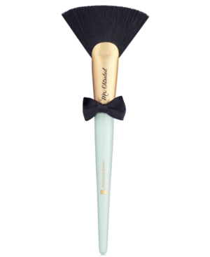 Too Faced Mr Chiseled Contour Brush