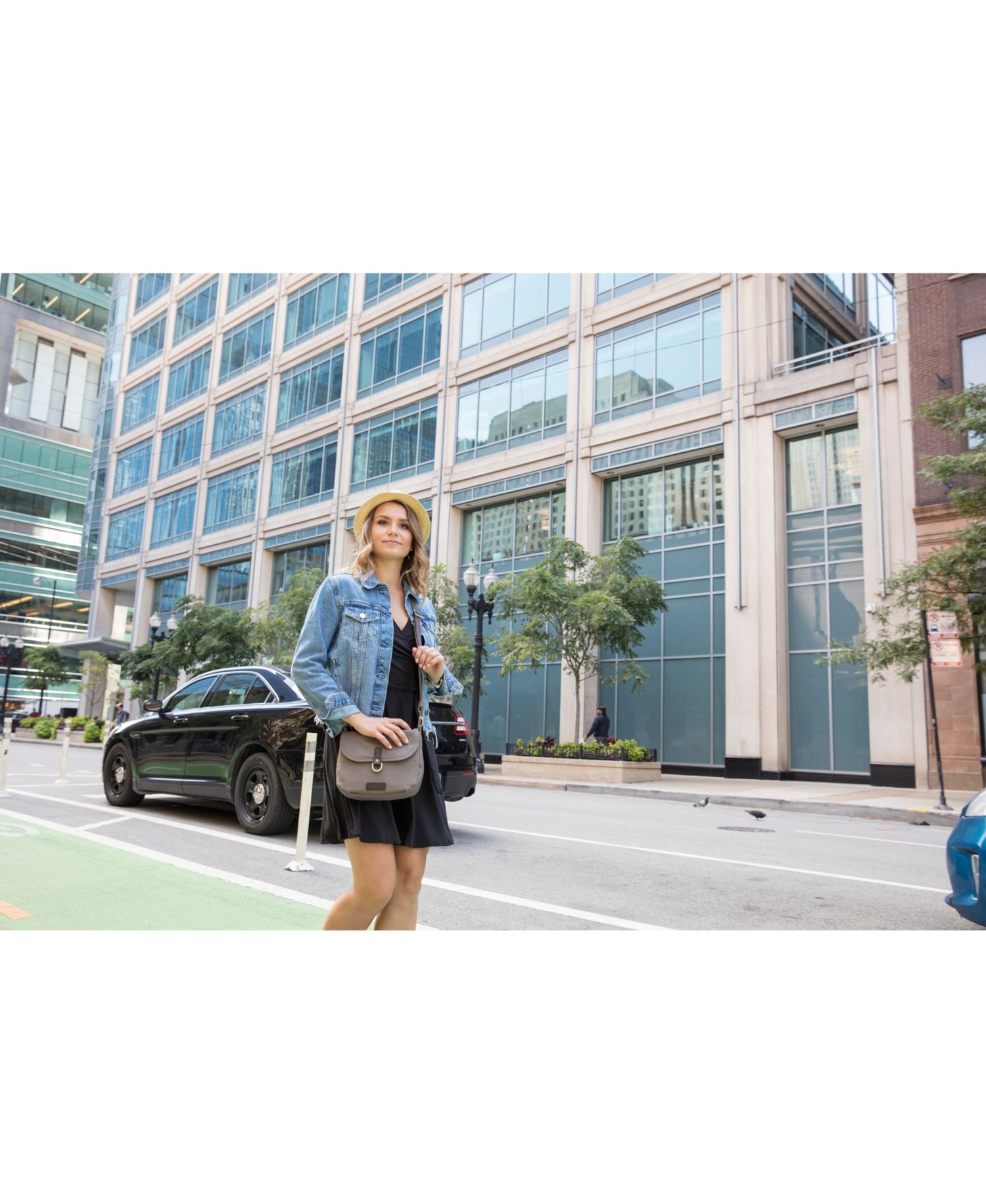 Anti-Theft Courier Saddle Crossbody