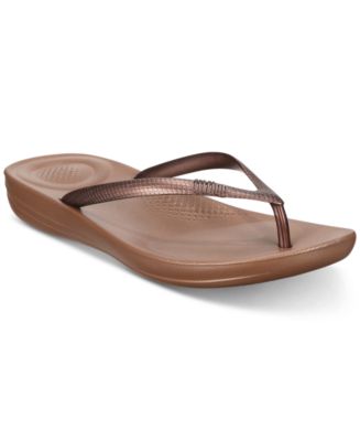 FitFlop Women's Iqushion Ergonomic Flip-Flops Sandal - Macy's