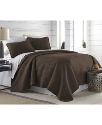Oversized Lightweight 3-piece Quilt and Sham Set, Full/Queen