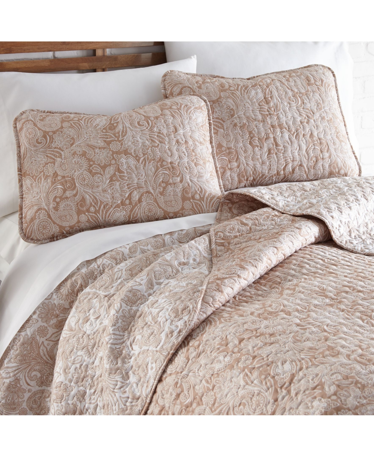 Southshore Fine Linens Boho Perfect Paisley Lightweight Reversible Quilt Set