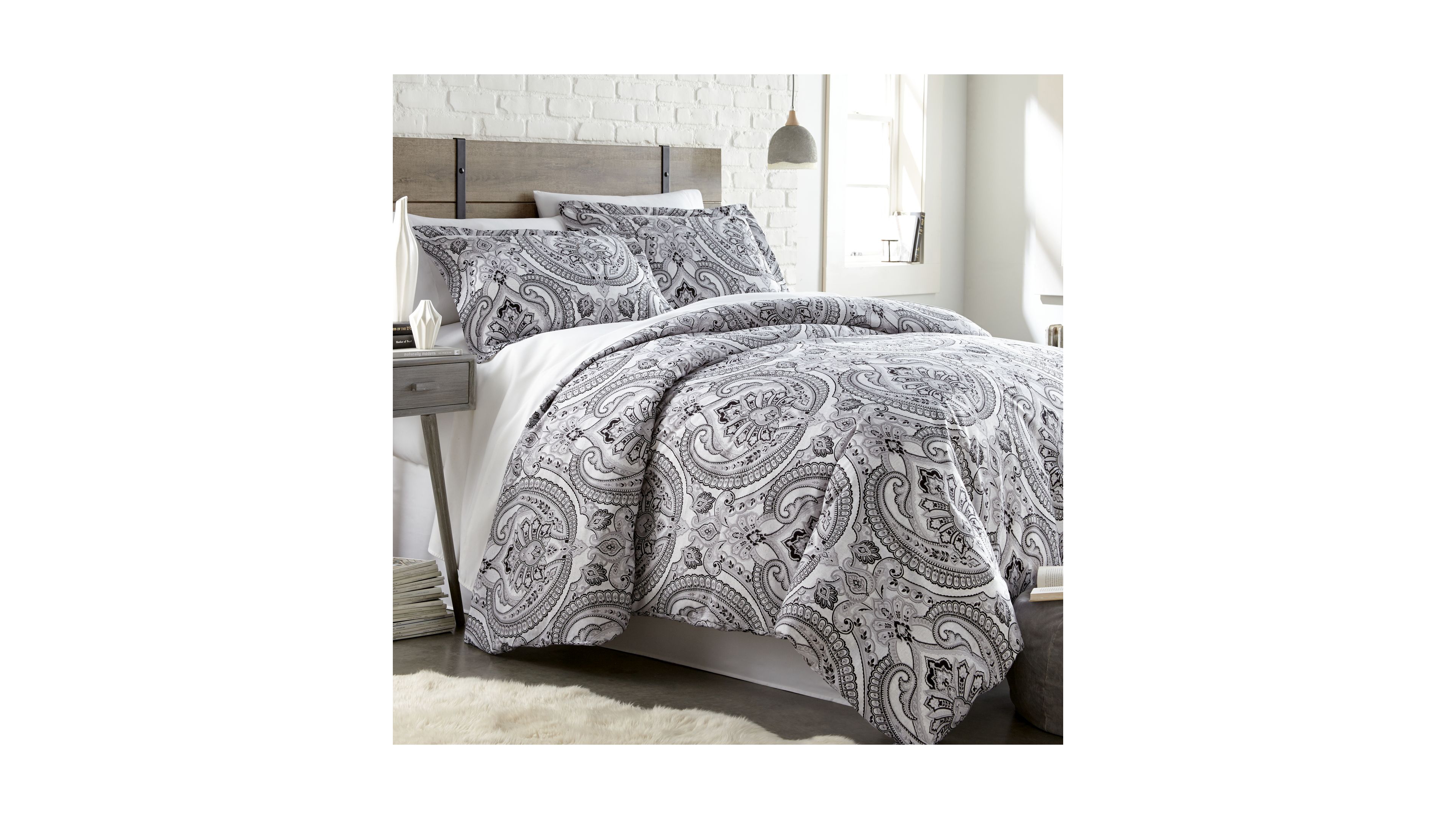 Southshore Fine Linens Classic Paisley 3-Pc. Reversible Comforter Set, Twin