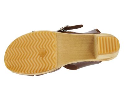 mia bety clog
