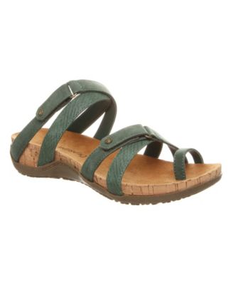 bearpaw maddie sandal