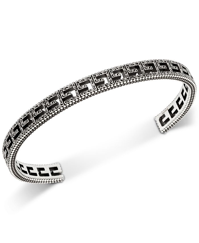 Cuff bracelet with square g motif top