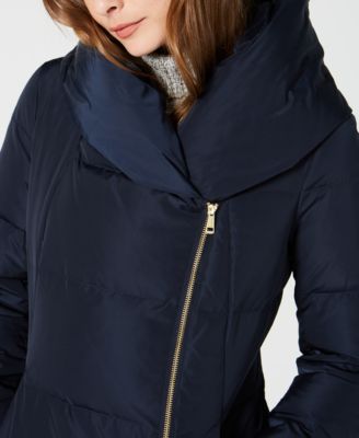 Women's Signature Asymmetrical Pillow-Collar Down Puffer Coat