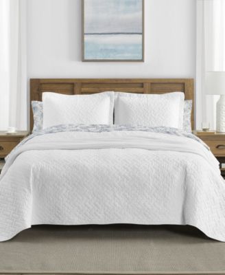 TOMMY BAHAMA HOME TOMMY BAHAMA SOLID REVERSIBLE QUILT SET COLLECTION