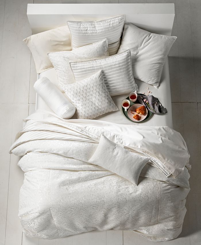 Hotel Collection CLOSEOUT! Plume Full/Queen Duvet Cover, Created for