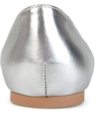 Journee Womens Kavn Medium and Wide Width Comfort Insole Slip On Round Toe Ballet Dress Flats