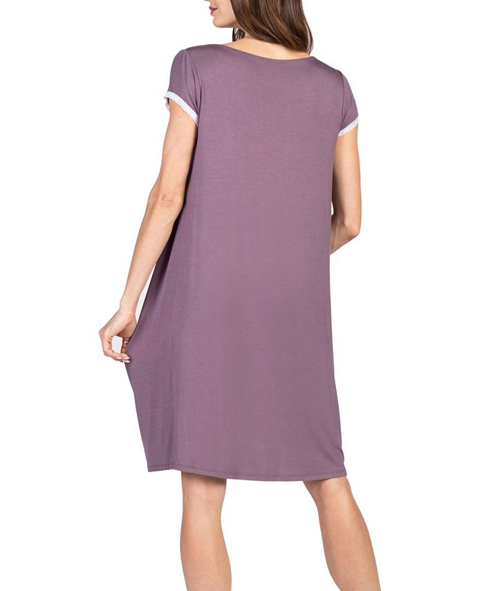 savi mom nursing gown