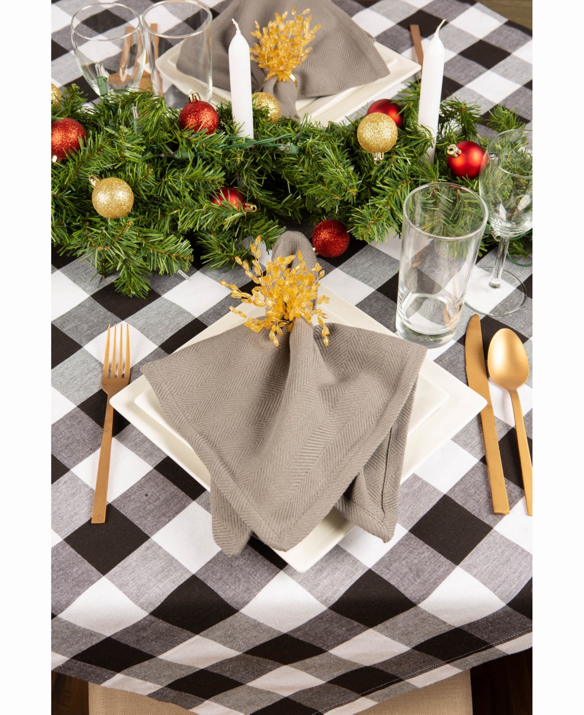 Design Imports Buffalo Check Table Topper 40" X 40" In Black