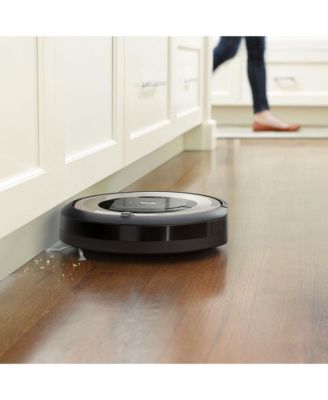 iRobot Roomba® e5 Wi-Fi® Connected Robot Vacuum
